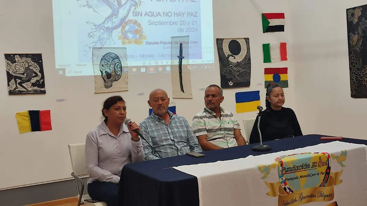 Conferencia de prensa de la Cumbre Nacional por la Paz en Morelia